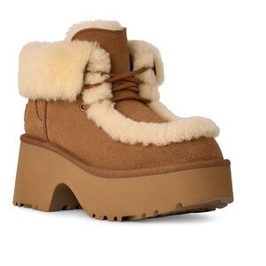 NIB UGG® Women's Esmee Lace Up Platform Booties